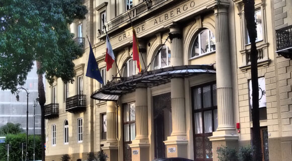 Grand Hotel et Des Palmes esterno